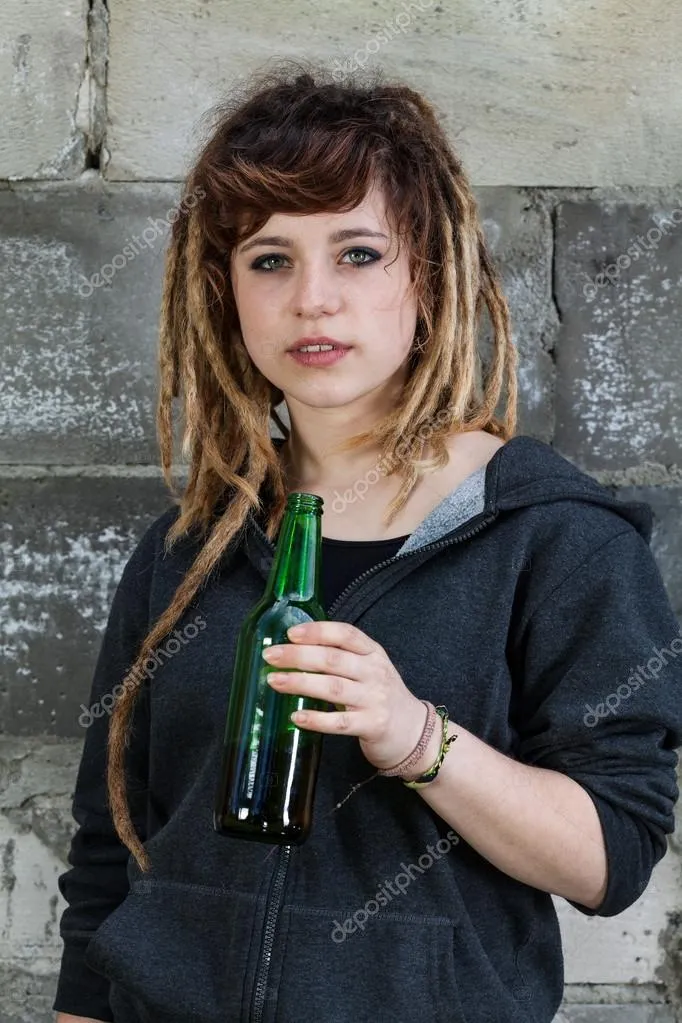 depositphotos_51201797-stock-photo-preety-rastafarian-girl-drinking-beer